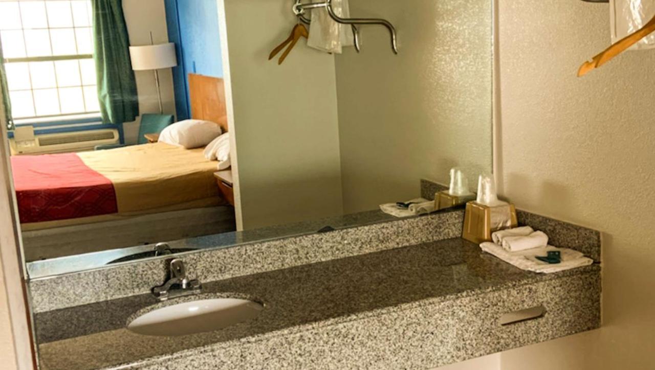 Luxury Inn Forrest City Extérieur photo